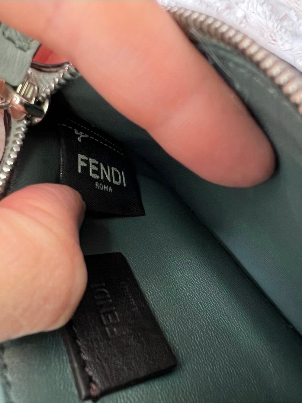 Fendi Mint Green Textured Leather Card Holder/Key Pouch - Picture 11 of 11